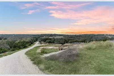 5077 Old San Antonio Rd, Fredericksburg, TX 78624 - Photo 2