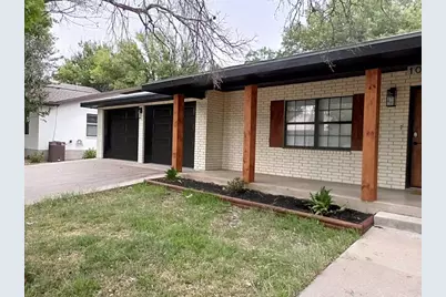 1009 Avenue D, Fredericksburg, TX 78624 - Photo 2