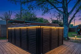 1009 Ave D, Fredericksburg, TX 78624 - Photo 16