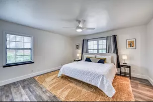 1009 Ave D, Fredericksburg, TX 78624 - Photo 10