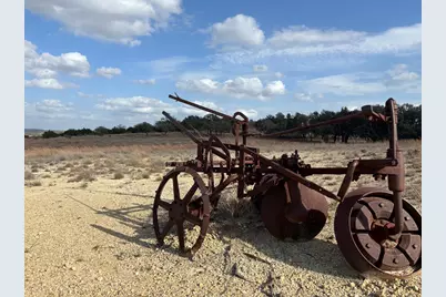 000 Watch Hill Ln, Fredericksburg, TX 78624 - Photo 6