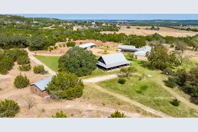 957-959 Cedar Hills Dr, Fredericksburg, TX 78624 - Photo 2