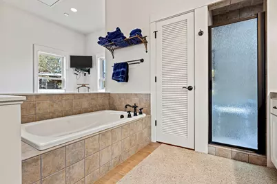 957-959 Cedar Hills Dr, Fredericksburg, TX 78624 - Photo 18