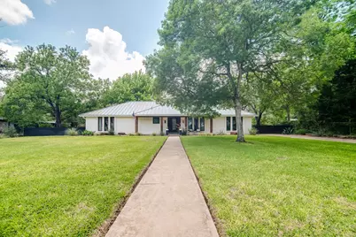 107 Glenwood Dr, Fredericksburg, TX 78624 - Photo 6
