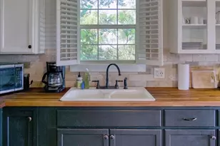 2433 Co Rd 102, Llano, TX 78643 - Photo 36