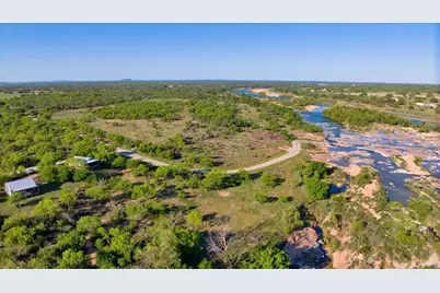 2433 County Rd 102, Llano, TX 78643 - Photo 22