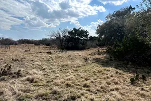 275 Ranchland Dr, Mountain Home, TX 78058 - Photo 10