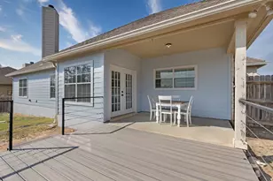 717 Northern Red Oak, Fredericksburg, TX 78624 - Photo 8