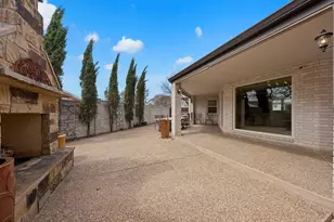 403 Candlelight Cir, Fredericksburg, TX 78624 - Photo 34