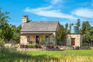 1400 Arbor Ridge Rd, Fredericksburg, TX 78624 - Photo 26