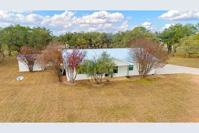 126 Shaun Ln, Fredericksburg, TX 78624 - Photo 1