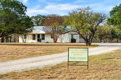 126 Shaun Ln, Fredericksburg, TX 78624 - Photo 4