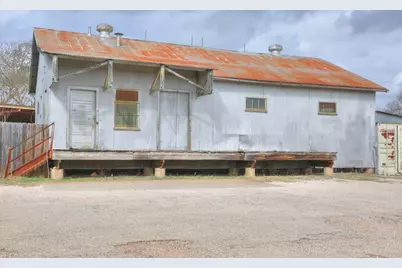 432 S Lincoln, Fredericksburg, TX 78624 - Photo 4