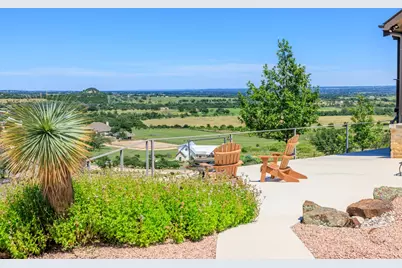 220 N Spies Ridge Dr., Fredericksburg, TX 78624 - Photo 18