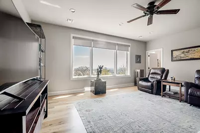 220 N Spies Ridge Dr., Fredericksburg, TX 78624 - Photo 36