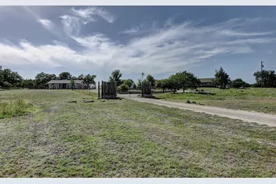 647 Blue Sage Loop, Kerrville, TX 78028 - Photo 6