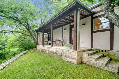 204 S Elk St, Fredericksburg, TX 78624 - Photo 20