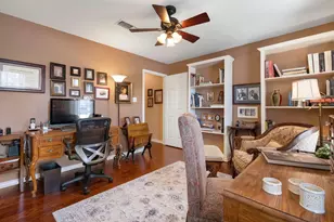 211 W Driftwood Dr, Fredericksburg, TX 78624 - Photo 18