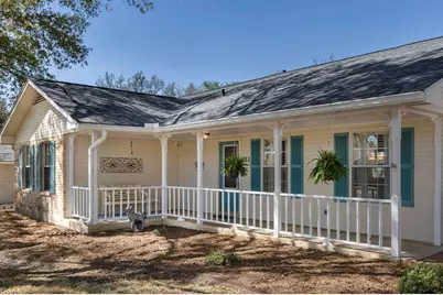 211 W Driftwood Dr, Fredericksburg, TX 78624 - Photo 2