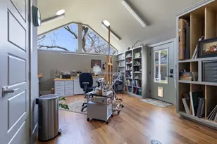 211 W Driftwood Dr, Fredericksburg, TX 78624 - Photo 34