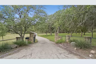 450 Hancock Rd, Canyon Lake, TX 78133 - Photo 20