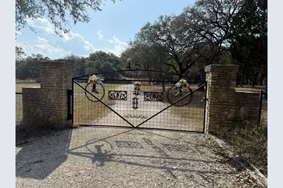 450 Hancock Rd, Canyon Lake, TX 78133 - Photo 4