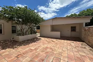 509 W Centre St, Fredericksburg, TX 78624 - Photo 32