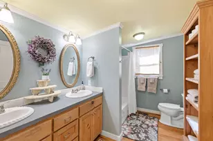 209 S Elk St, Fredericksburg, TX 78624 - Photo 24
