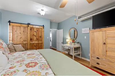 209 S Elk St, Fredericksburg, TX 78624 - Photo 22