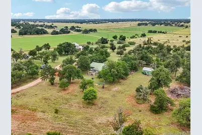 721 Rocky Creek Rd, Harper, TX 78631 - Photo 38