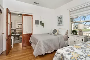 103 E Hackberry St, Fredericksburg, TX 78624 - Photo 14