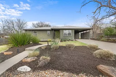 406 E College St, Fredericksburg, TX 78624 - Photo 1