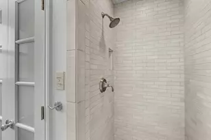 406 E College St, Fredericksburg, TX 78624 - Photo 14