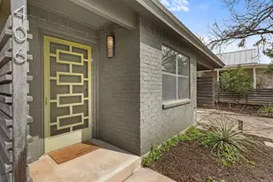 406 E College St, Fredericksburg, TX 78624 - Photo 4