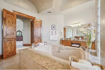 2121 Landmark Lane, Kerrville, TX 78028 - Photo 60