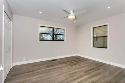 1014 Avenue B, Fredericksburg, TX 78624 - Photo 16