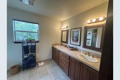 185 Cougar Park, Hunt, TX 78024 - Photo 36