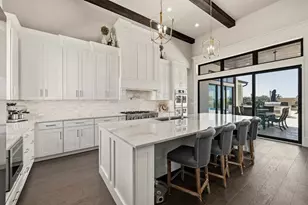 1051 N Cattlemans Xing Dr, Kerrville, TX 78028 - Photo 6