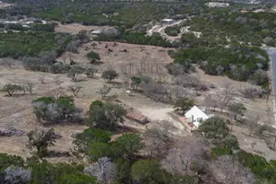 230 S Cade Loop, Ingram, TX 78025 - Photo 6