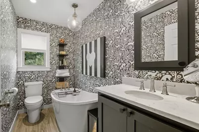 746 Trail Rock Dr, Johnson City, TX 78636 - Photo 16