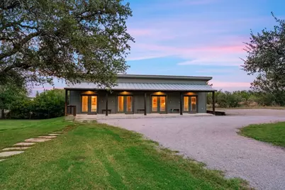 746 Trail Rock Dr, Johnson City, TX 78636 - Photo 24