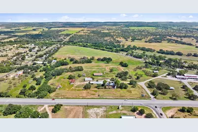 131 Elberta St, Stonewall, TX 78671 - Photo 2