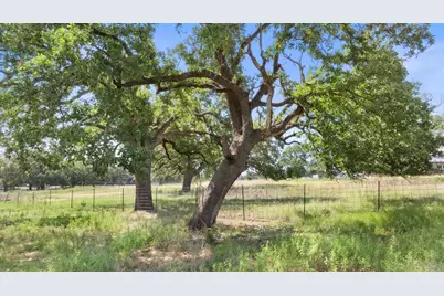 131 Elberta St, Stonewall, TX 78671 - Photo 22