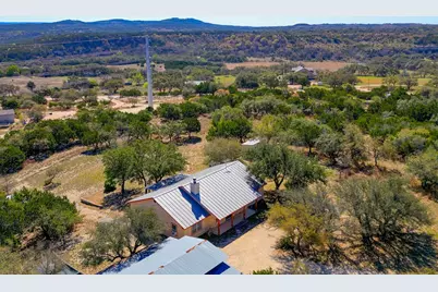 1129 Lonesome Loop, Johnson City, TX 78636 - Photo 2