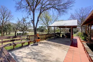 257 Encino Loop, Kerrville, TX 78028 - Photo 10
