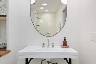 308 Cottonwood St, Fredericksburg, TX 78624 - Photo 30