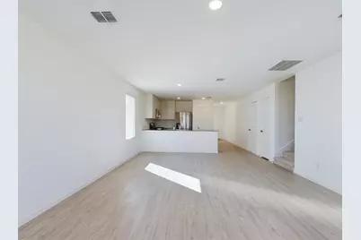 116 Bens Bluff, Fredericksburg, TX 78624 - Photo 4