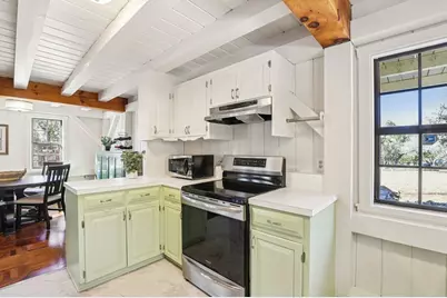 125 Catalina Court, Kerrville, TX 78028 - Photo 12