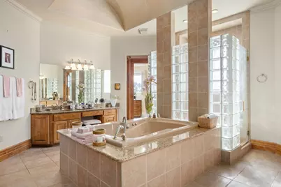 2121 Landmark Lane, Kerrville, TX 78028 - Photo 58