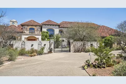 2121 Landmark Lane, Kerrville, TX 78028 - Photo 4